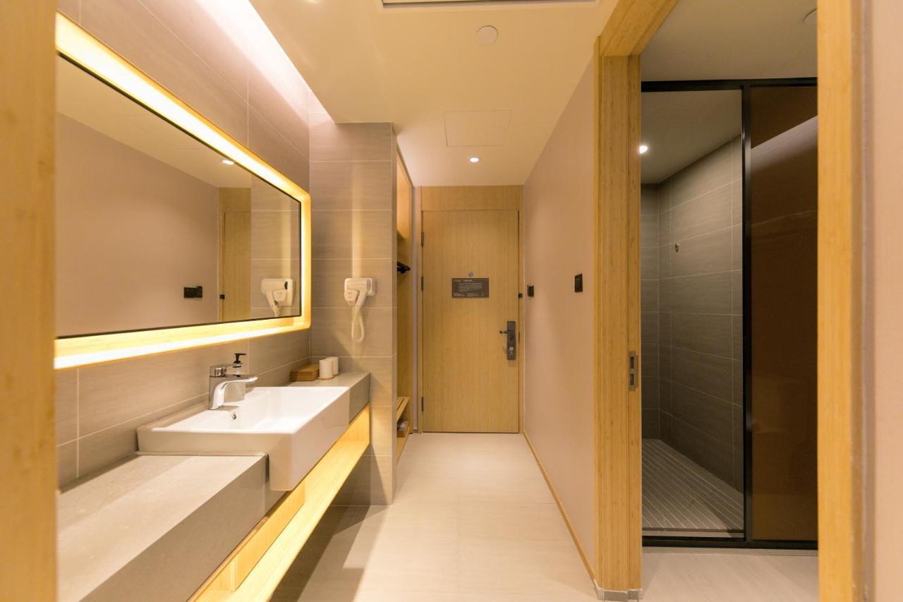 Ji Hotel Qingdao Bagian luar foto